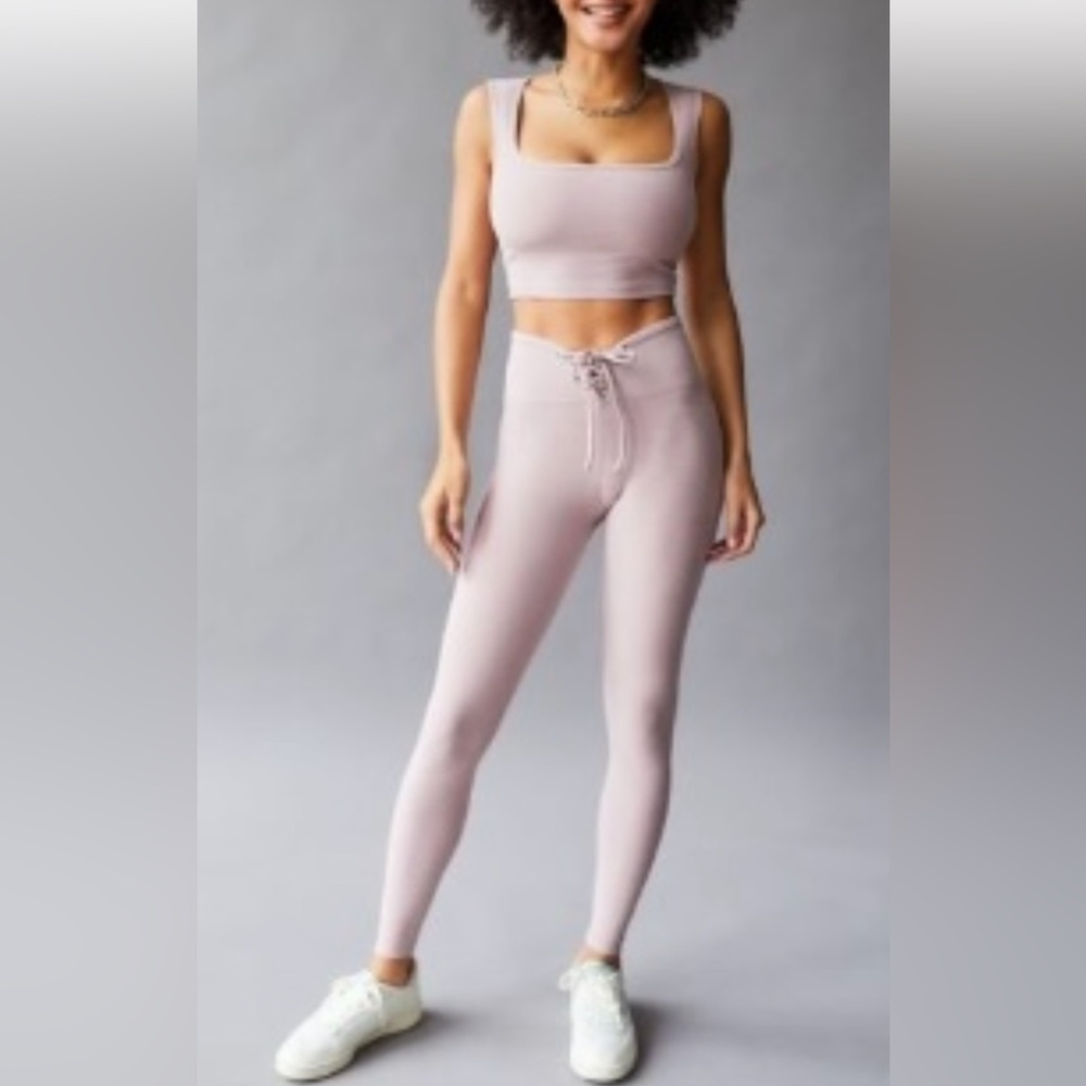 brand new year of ours legging small